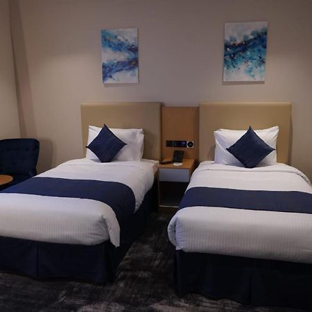 Al Hayat Hotel Charjah Extérieur photo