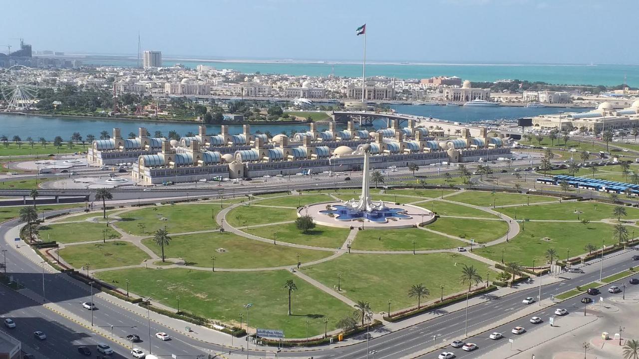 Al Hayat Hotel Charjah Extérieur photo
