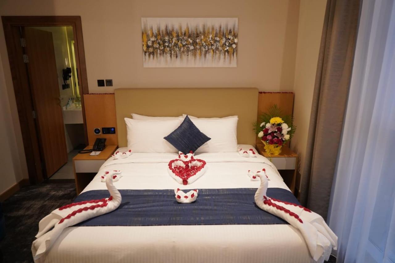 Al Hayat Hotel Charjah Extérieur photo