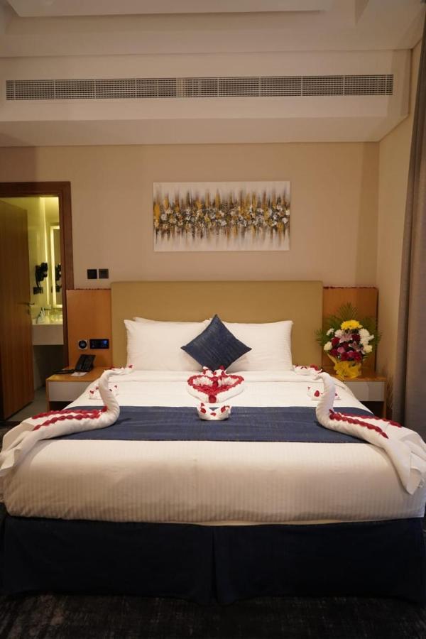 Al Hayat Hotel Charjah Extérieur photo