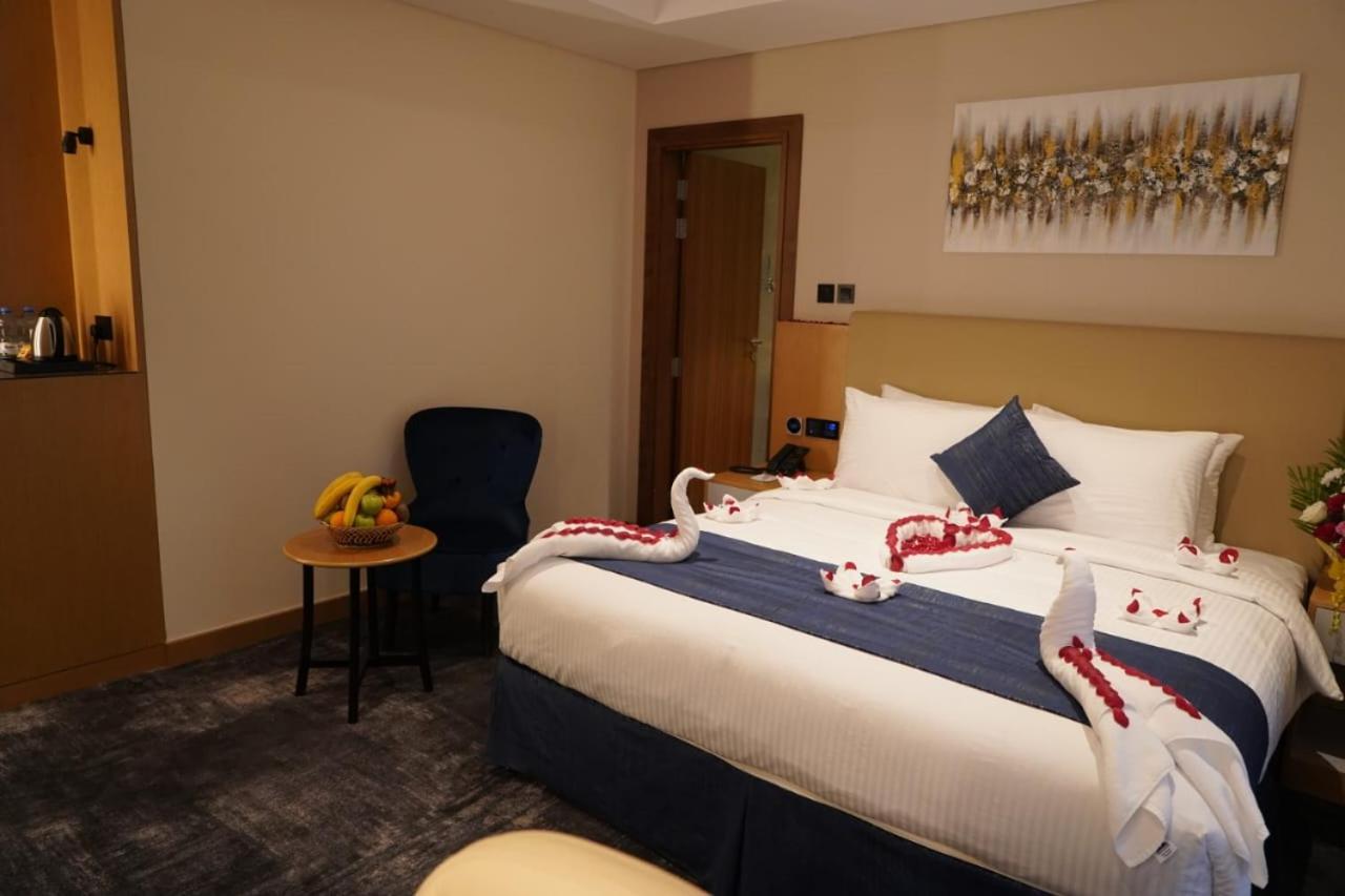 Al Hayat Hotel Charjah Extérieur photo